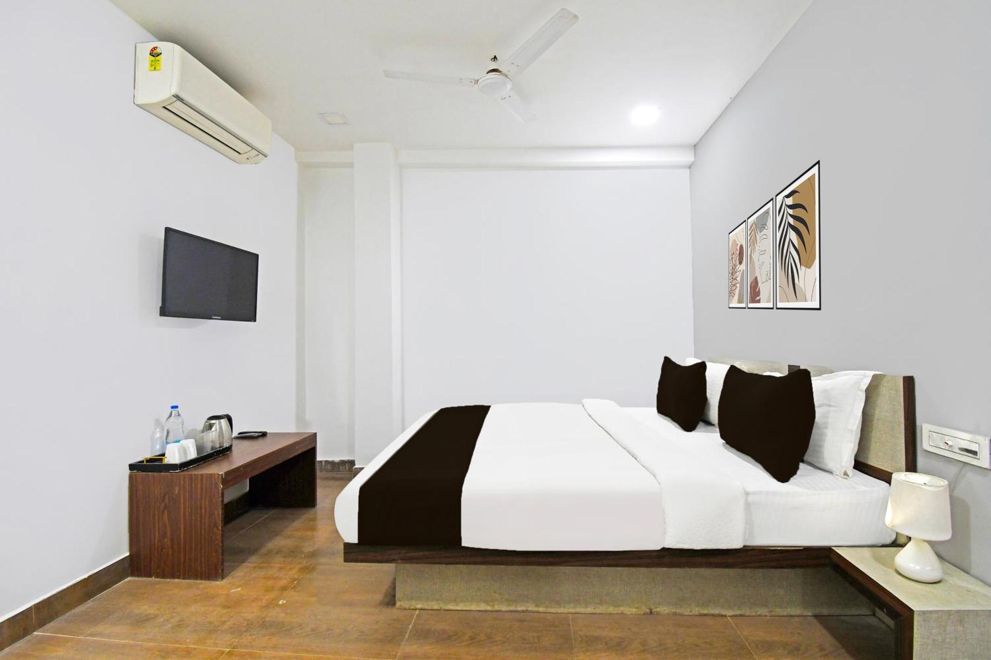 Super Townhouse Mancheswar Industrial Estate Hotel Bhubaneswar Exterior foto